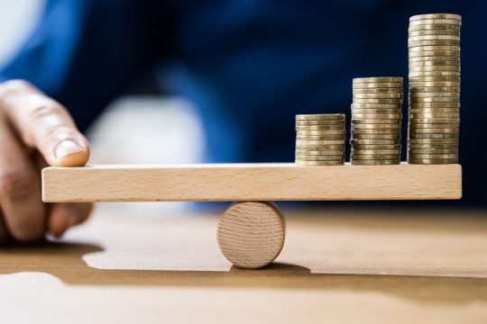 Απαισιόδοξα για το μέλλον τους τα ελληνικά νοικοκυριά