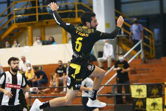 Χάντμπολ: Εκανε το 1-0 η ΑΕΚ
