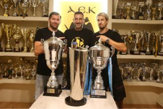 Ιστορικό «τρεμπλ» η ΑΕΚ!