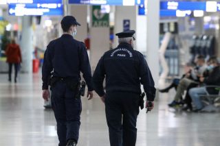 Ούτε ταξίδια αναψυχής για τους πρόσφυγες