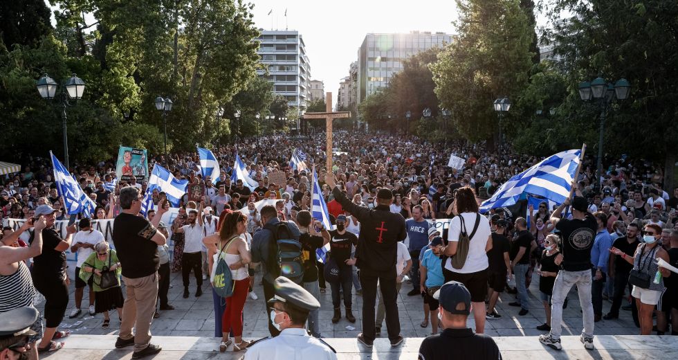 Το εκκολαπτήριο των αντιεμβολιαστών