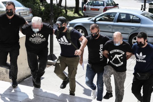 Συνεχίζονται οι έρευνες (και τα λάθη) της ΕΛ.ΑΣ.
