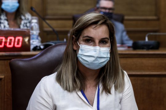 Η Μπεκατώρου διαψεύδει «Τα Νέα»: Δεν έκανα νέα καταγγελία