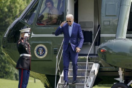 Μπάιντεν και Καντίμι θα ανακοινώσουν το τέλος της αμερικανικής στρατιωτικής αποστολής στο Ιράκ
