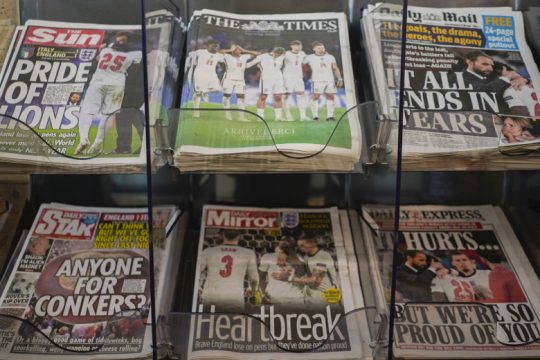 Euro 2020: Πανηγύρια και… ρατσιστικές αθλιότητες