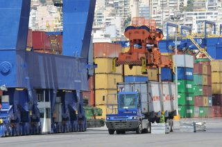 Προς συμβιβασμό Cosco – Δημόσιο