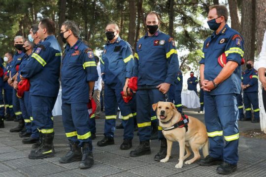 Στα μετόπισθεν 55 ανεμβολίαστοι της ΕΜΑΚ