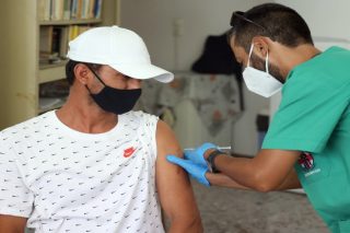 Εμβολιασμός προσφύγων