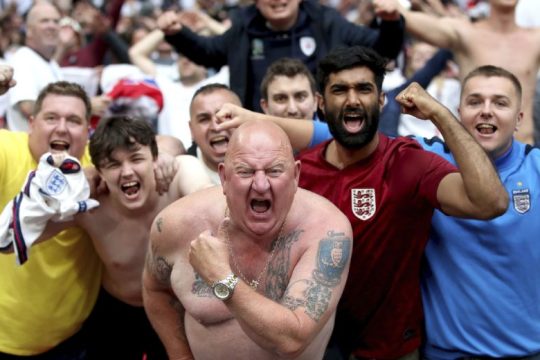 Στοπ στις μετακινήσεις Άγγλων από την UEFA