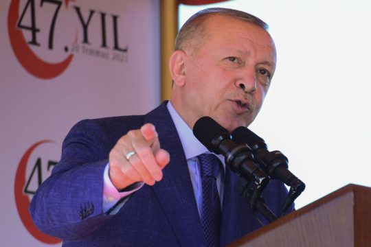 Η ομόθυμη διεθνής καταδίκη αιφνιδίασε την Τουρκία