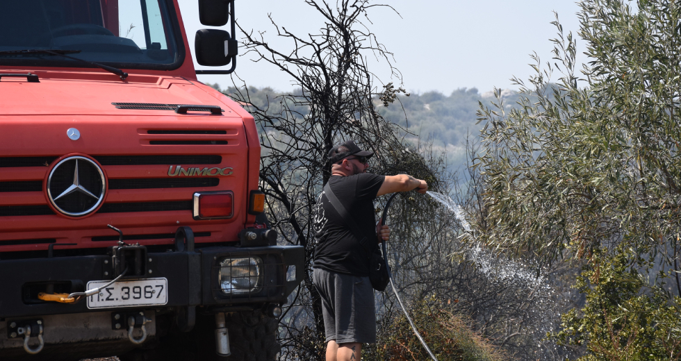Δασικές πυρκαγιές σε Πελοπόννησο, Καστοριά, Λάρισα, Κιλκίς και Θάσο