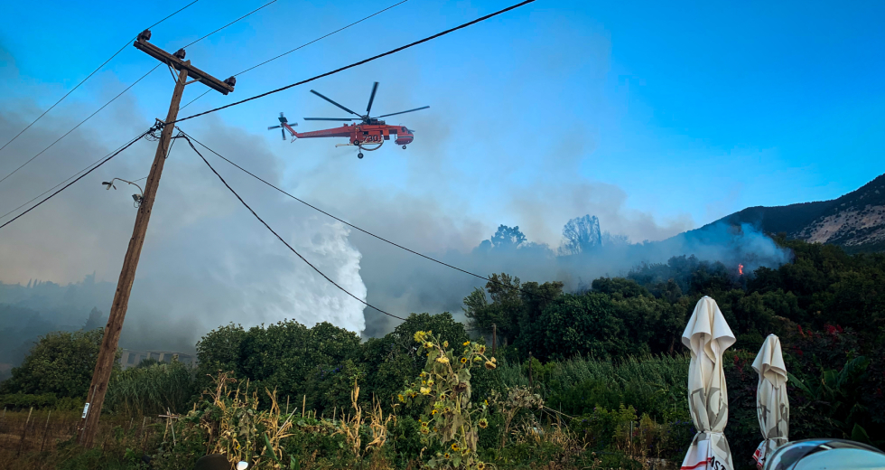 Χωρίς ενεργά μέτωπα η φωτιά στην Κεφαλονιά, μετά από μια δύσκολη νύχτα