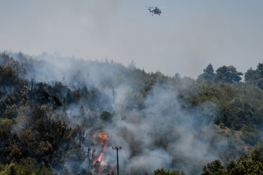 Ρύθμιση και αναστολή ασφαλιστικών εισφορών για πληγέντες από τις πυρκαγιές