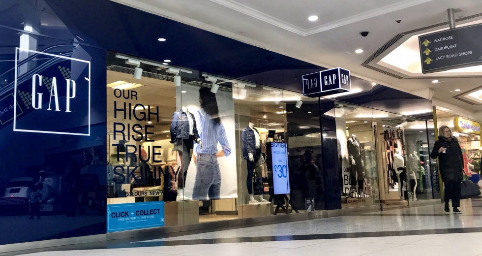 Η Gap κλείνει 81 καταστήματα σε ΗΒ και Ιρλανδία – Έπονται Γαλλία και Ιταλία
