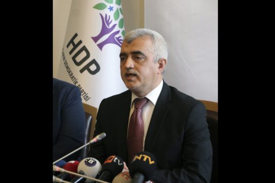 Τουρκία: Δικαστήριο διέταξε την αποφυλάκιση του Γκεργκερλίογλου
