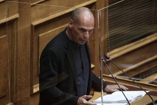 «Το Μεσοπρόθεσμο οδηγεί τη χώρα σε πέμπτο μνημόνιο»