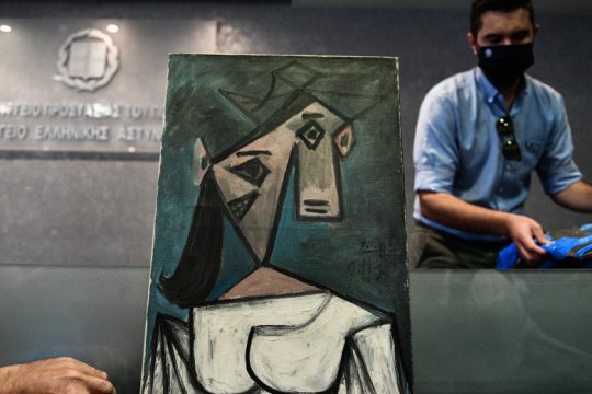 Ακόμα περιμένει τα κλεμμένα έργα