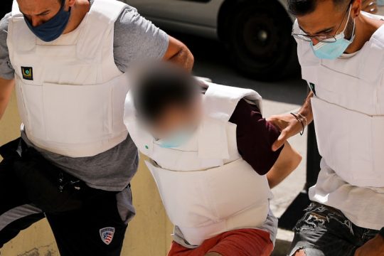 Ποινική δίωξη για ανθρωποκτονία από δόλο στον γυναικοκτόνο της Δάφνης
