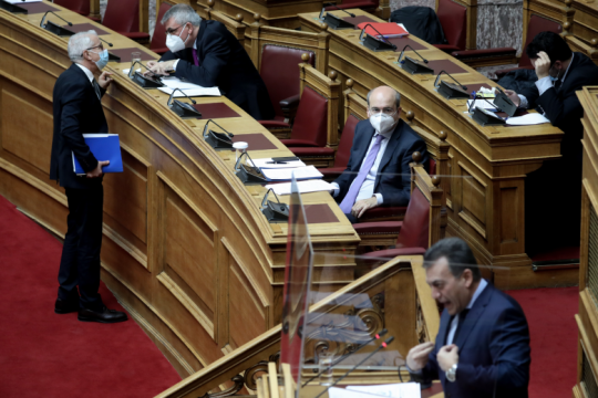 Χωρίς απαντήσεις το κρίσιμο ερώτημα για το πραγματικό κόστος του νέου ασφαλιστικού