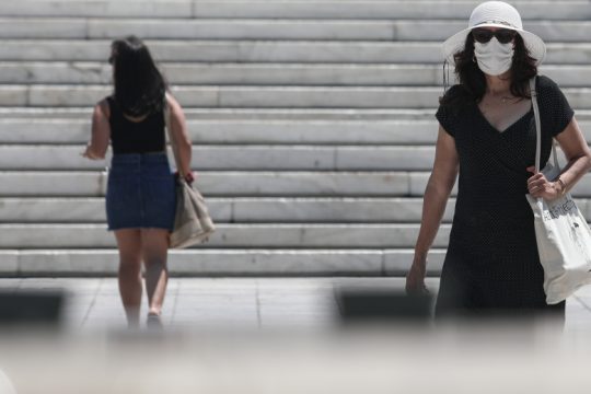 Η γρήγορη επιστροφή στα μεγάλα νούμερα και οι ανεμβολίαστοι