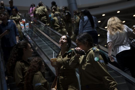 Η παραλλαγή Δέλτα εκτοξεύει τα κρούσματα στο Ισραήλ