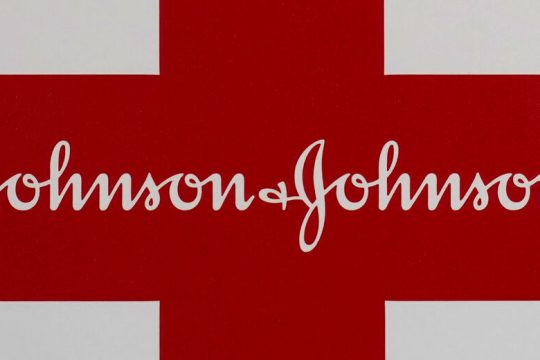 Πέντε δισ. θα πληρώσει η Johnson & Johnson για την επιδημία οπιοειδών