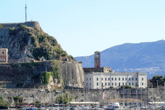 Κέρκυρα: Σκοτώθηκε γυναίκα που έπεσε στο κενό 