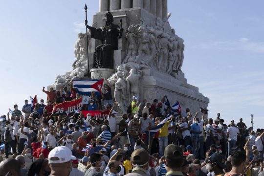 Πέρα από τα στερεότυπα