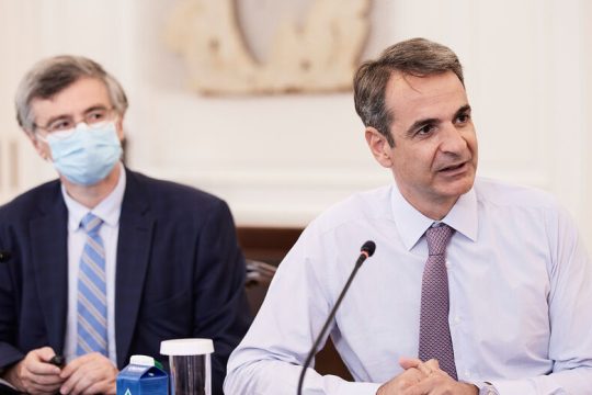 Αργεί το τείχος της ανοσίας