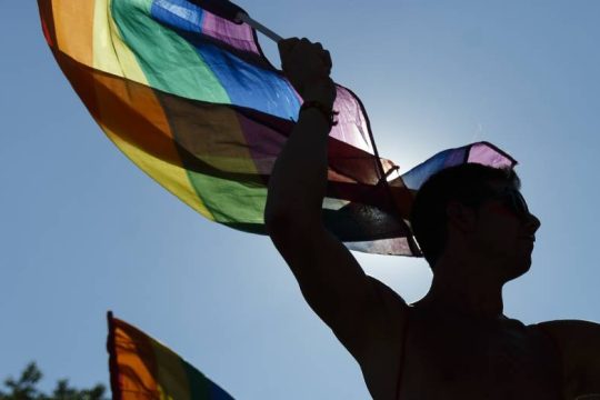 Η Ε.Ε. κινήθηκε νομικά κατά Ουγγαρίας και Πολωνίας για τα δικαιώματα των ΛΟΑΤΚΙ
