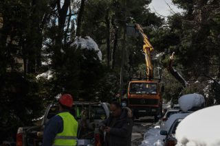 Ο μαγικός καθρέφτης της κυβέρνησης και για τη διαχείριση της «Μήδειας»