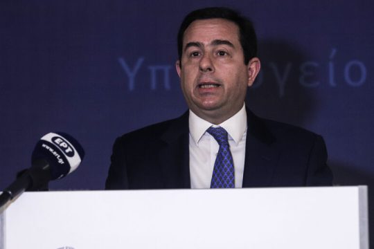 Και τώρα, κ. Μηταράκη;
