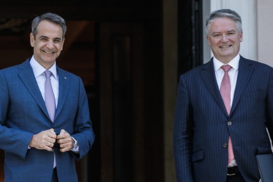 Ο Μητσοτάκης θέλει τώρα «περιορισμό της ανισότητας»