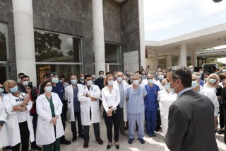 Κυβέρνηση Μητσοτάκη: 2 χρόνια με αντιφάσεις, παλινωδίες, αποτυχίες