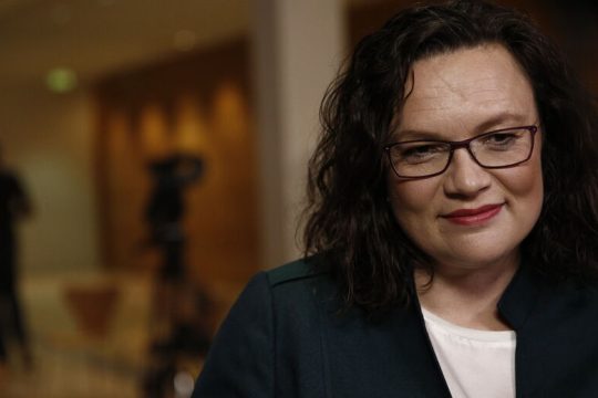 «Ωρα για νέα αρχή με προοδευτική κυβέρνηση στη Γερμανία»