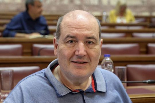 «Παίρνουν πίσω τις πρώτες διατάξεις – να πάρουν και τον νόμο»