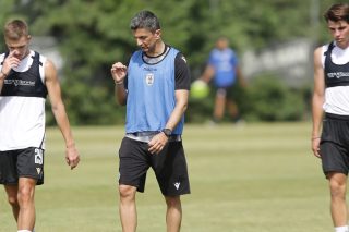 Ο Λουτσέσκου σκανάρει το ρόστερ