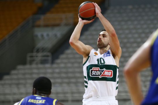 «Πράσινη» ομοβροντία