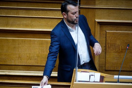 Κληρώθηκαν τα μέλη για το Ειδικό Δικαστήριο κατά του Νίκου Παππά