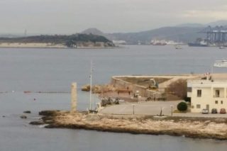 Πολιτιστικό και περιβαλλοντικό έγκλημα από την Cosco