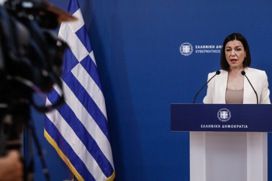 Μοντέλο Μυκόνου και σε άλλα νησιά;