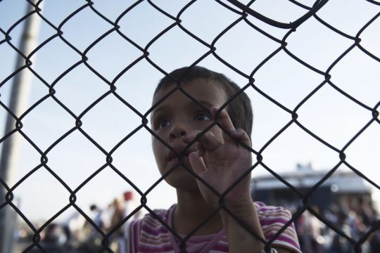 Απίστευτο «καψόνι» σε ασυνόδευτα ανήλικα