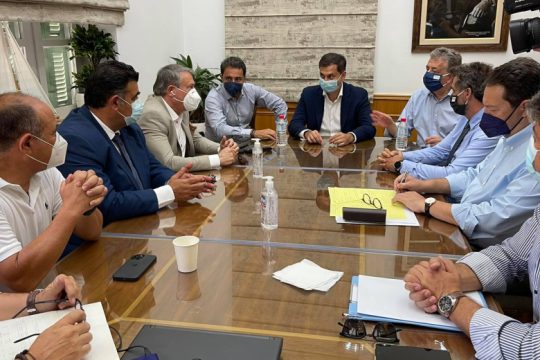 Χ. Θεοχάρης-Κρήτη: Ο τουρισμός είναι ο γιατρός της οικονομίας, βασικός ο εμβολιασμός