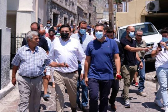 Θερμή υποδοχή στη Στύψη της Λέσβου για τον Αλ. Τσίπρα