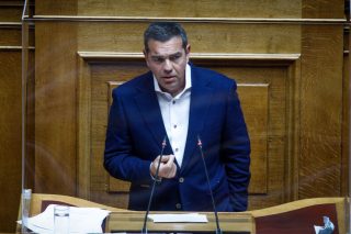 «Αποδεικνύεστε οι μεγαλύτεροι ντίλερς ιδιωτικών συμφερόντων»