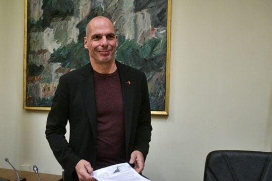 Επίκαιρη ερώτηση Βαρουφάκη για ιδιωτικό χρέος και ανάκαμψη