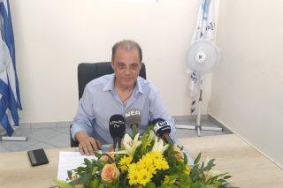 Βελόπουλος υπέρ Χαρδαλιά