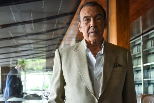 Πέθανε ο εμβληματικός Τόλης Βοσκόπουλος