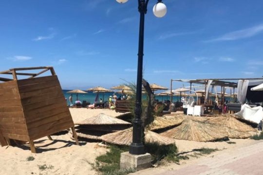 Δύο τραυματίες από ανεμοστρόβιλο στα Νέα Μουδανιά Χαλκιδικής