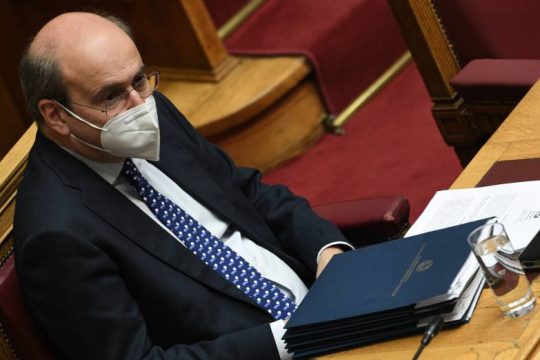Πειράματα με βαρύ κόστος